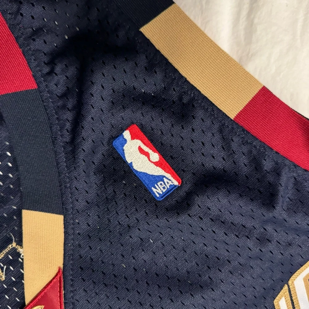 NWT Adidas Swingman LeBron James Cleveland Cavaliers Third Jersey Size XL - Picture 4 of 7